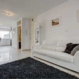 Central Zadar Apartment