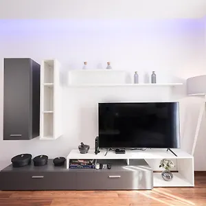 Larga Apartment
