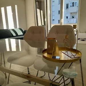 Maboka Apartment