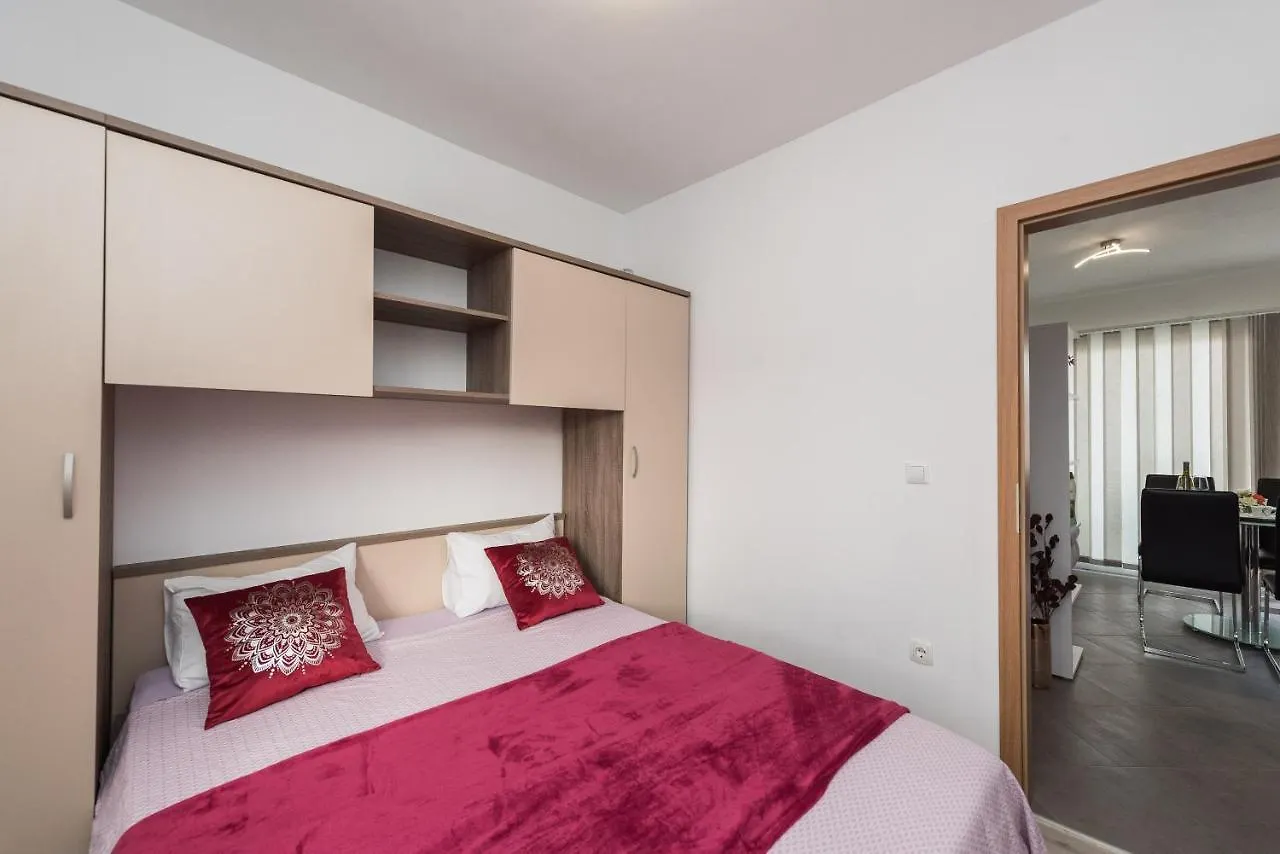 Lavi Apartment Zadar